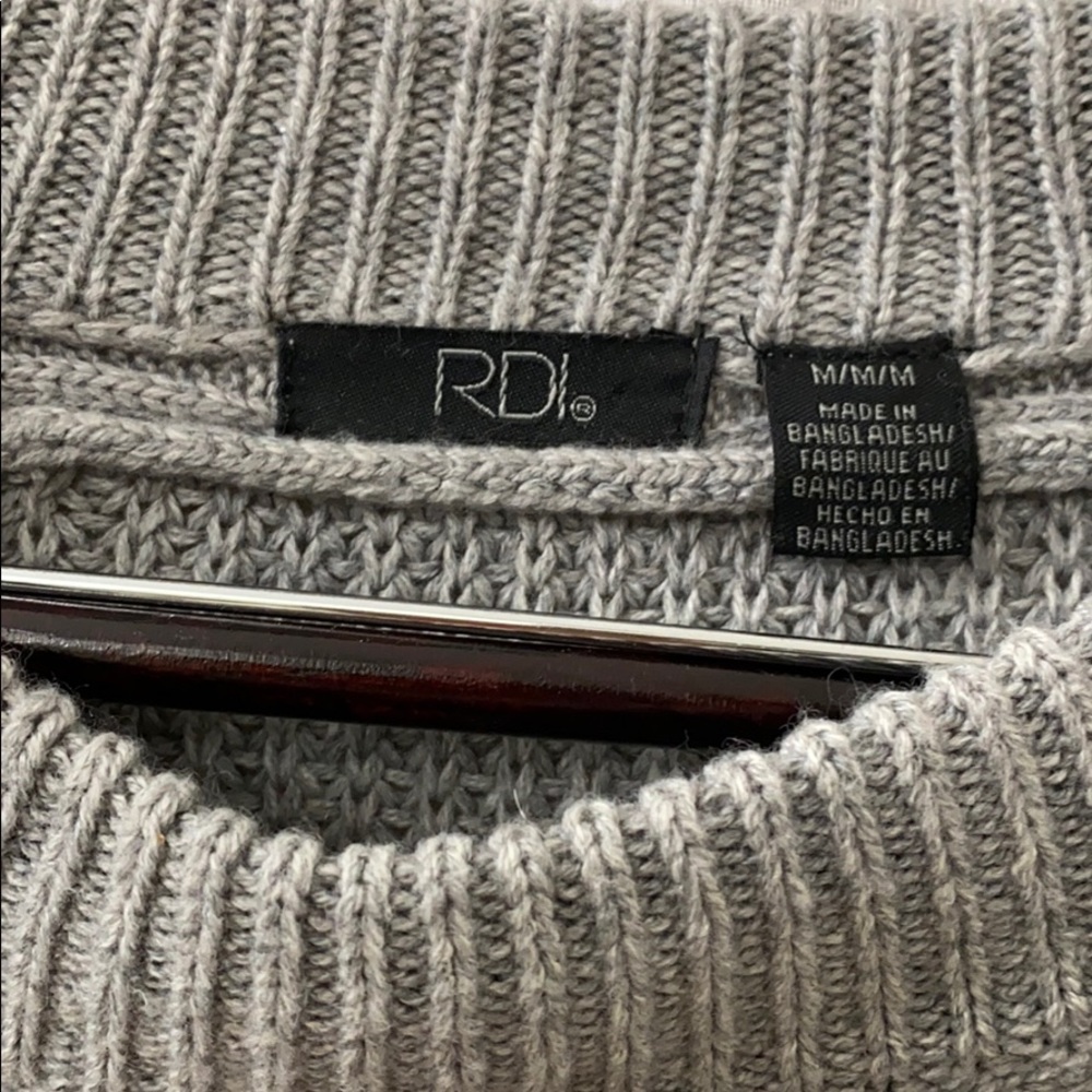 Sweater - Picture 2 of 3